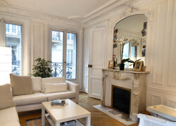 Live like a local in this Parisian home